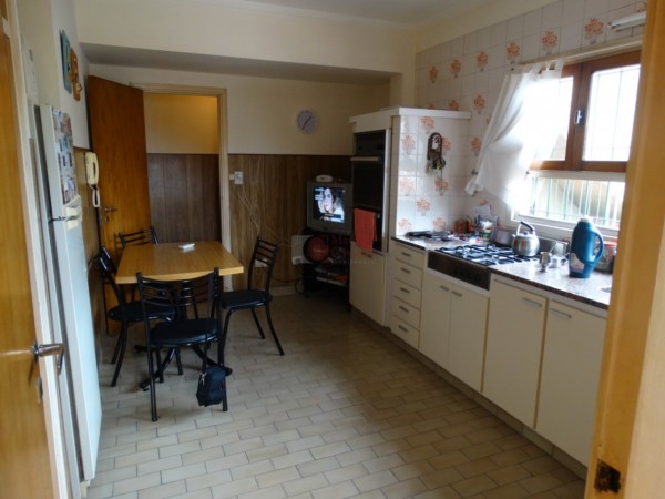 DEPARTAMENTO 3 Ambientes con balcon y patio