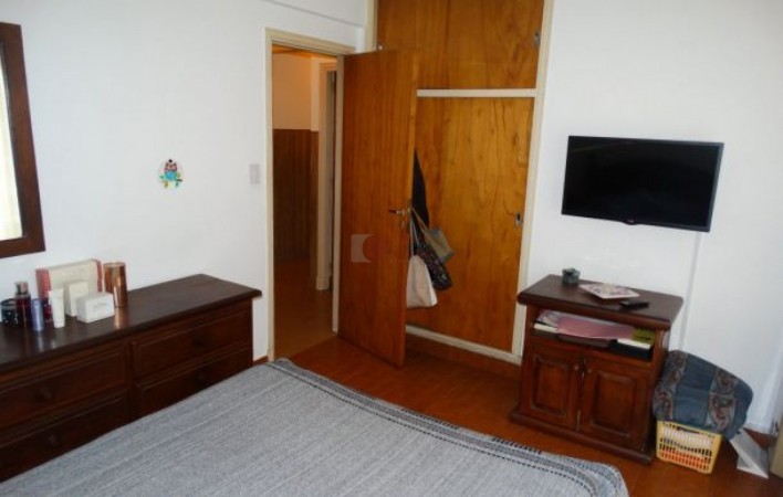 DEPARTAMENTO 3 Ambientes con balcon y patio