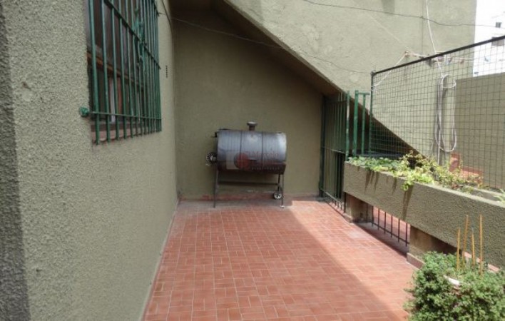 DEPARTAMENTO 3 Ambientes con balcon y patio