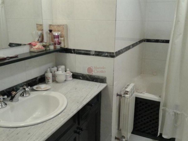 PISO - DEPARTAMENTO 5 AMBIENTES 4 BAÑOS 2 COCHERAS PLAZA MITRE