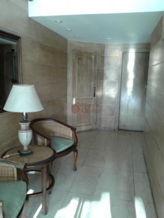PISO - DEPARTAMENTO 5 AMBIENTES 4 BAÑOS 2 COCHERAS PLAZA MITRE