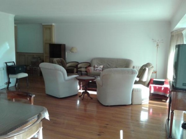 PISO - DEPARTAMENTO 5 AMBIENTES 4 BAÑOS 2 COCHERAS PLAZA MITRE