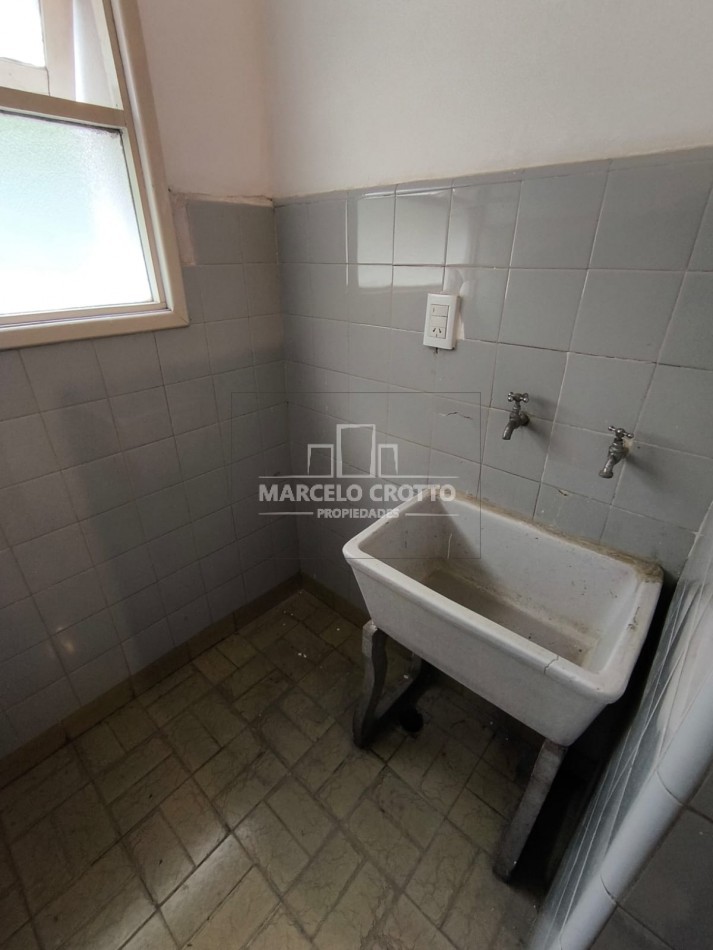 Alquiler vivienda departamento a la calle plaza mitre