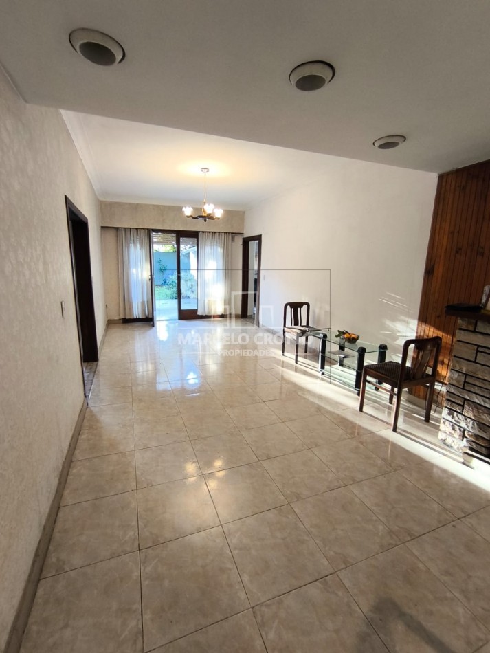 ALQUILER CHALET 3 AMBIENTES CON GARAGE + DEPARTAMENTO 2 AMBIENTES BARRIO SAN CARLOS